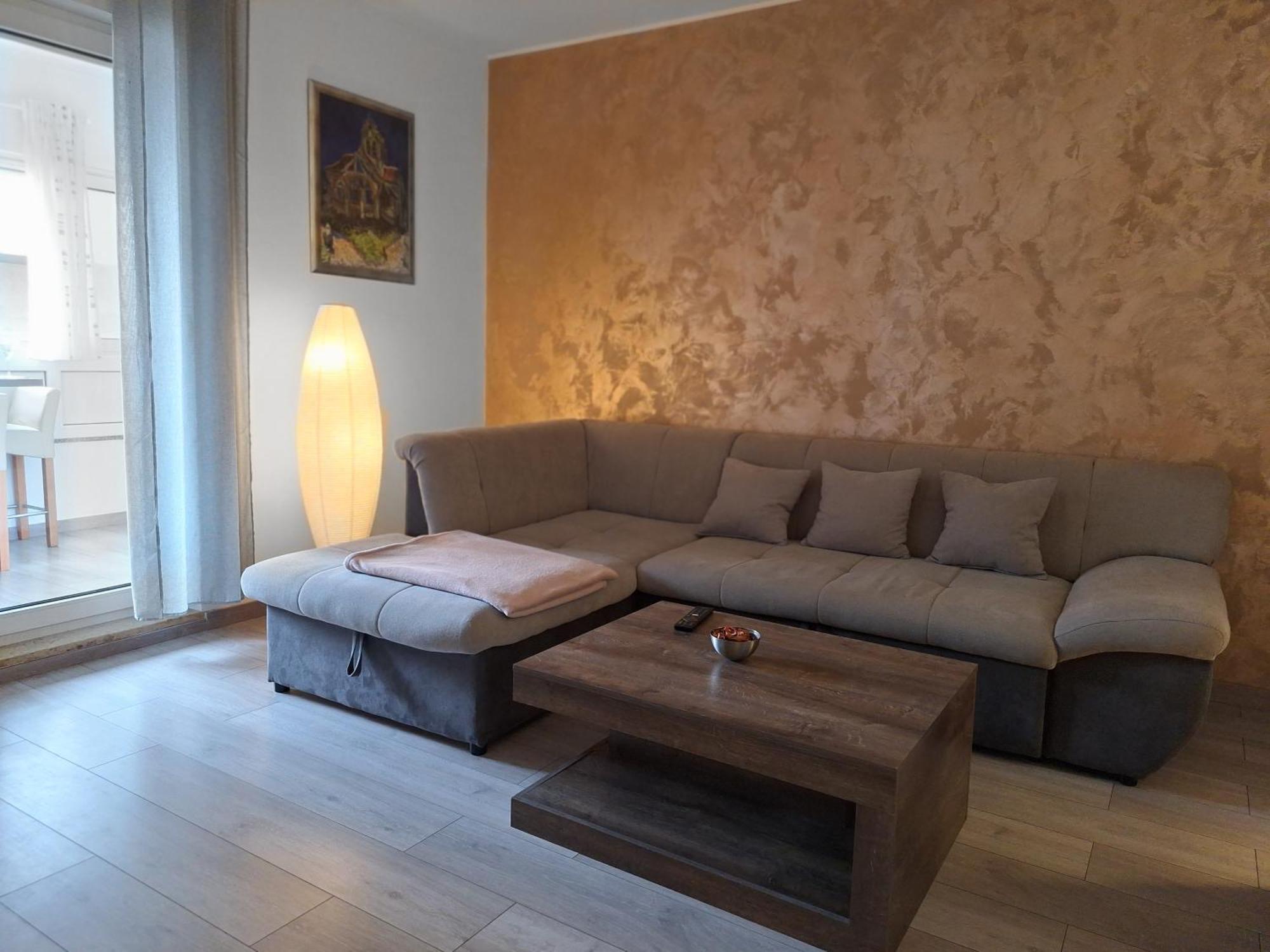 Apartment Nevera Rijeka Extérieur photo